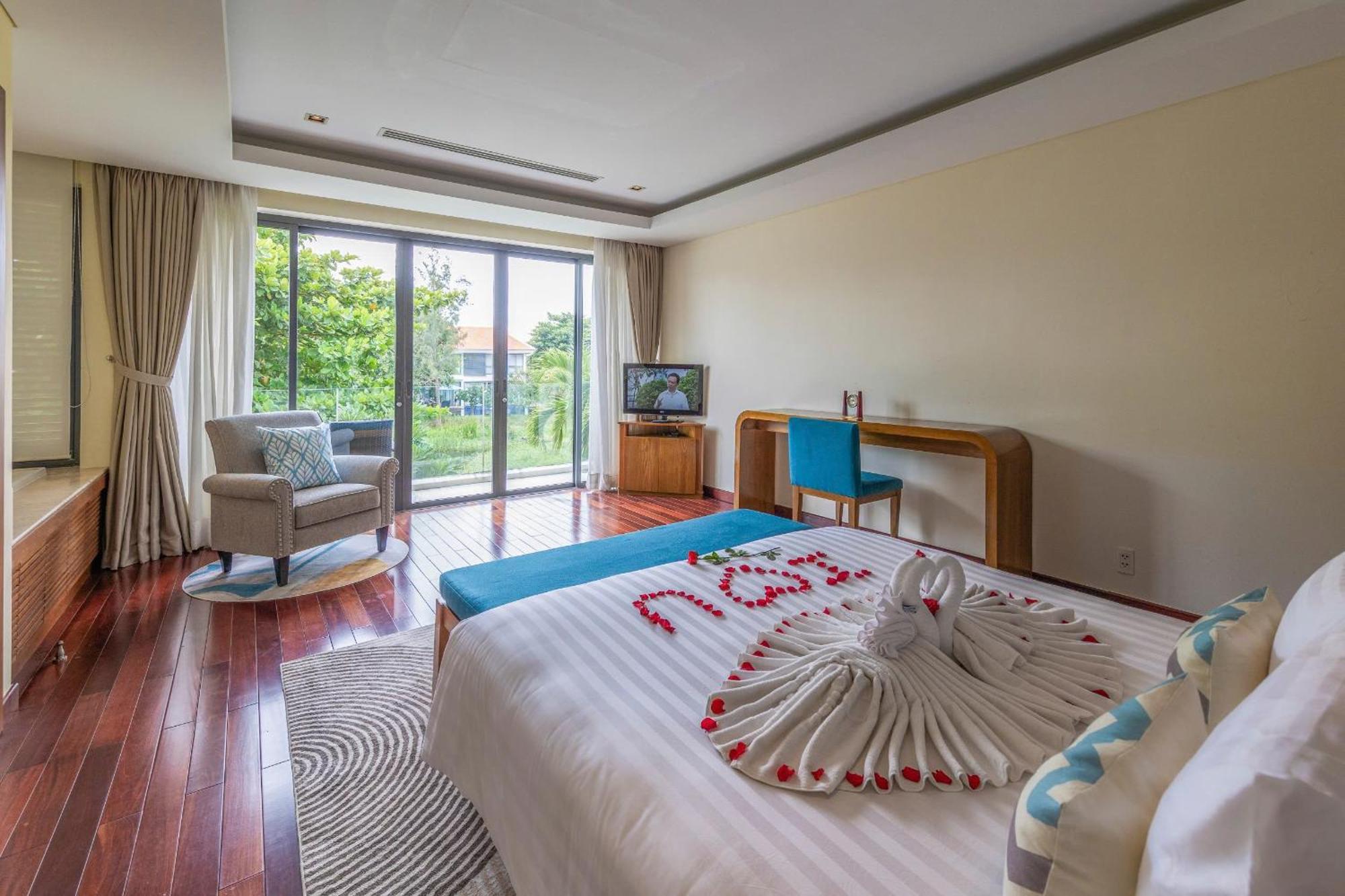 Ocean Villas Danang 4Br Private Pool - Idcwh エクステリア 写真